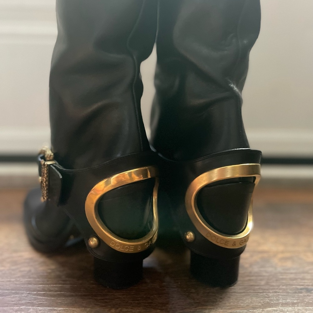 Dolce & Gabbana Black leather Boots with Gold Accents